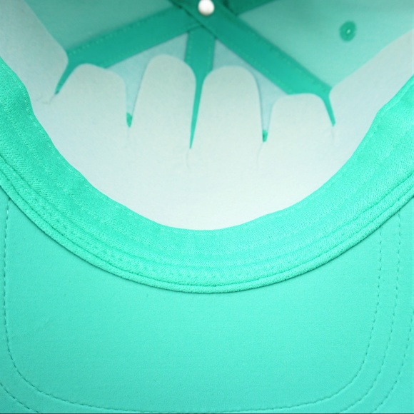 Lululemon | Adjustable Size Baller Hat LAST ONE! - Picture 5 of 8